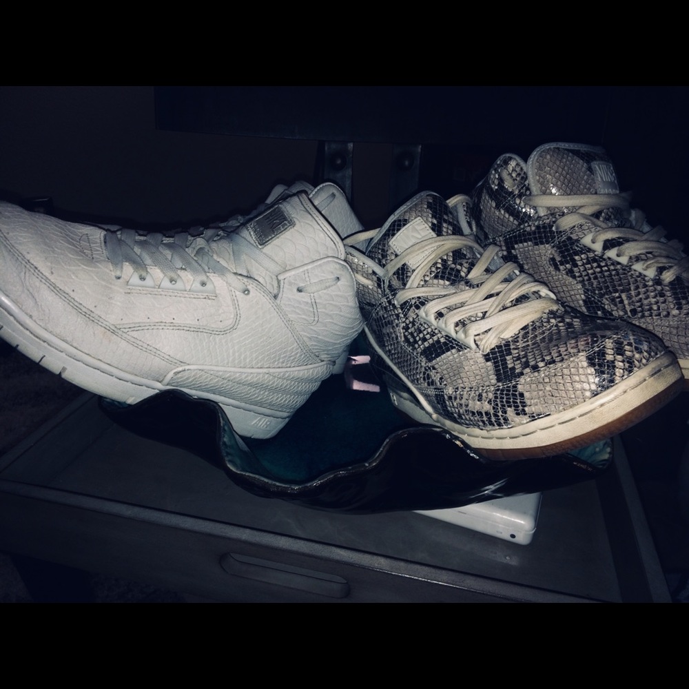 The snake den.   Nike pythons.   Size. 9.5 deadly